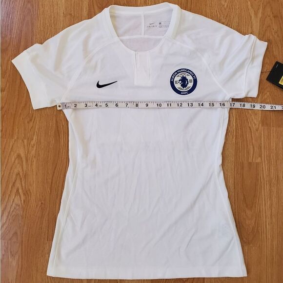 Nike Challenge II Soccer Jersey Albion Hurricanes Fc size Sm - Picture 7 of 9